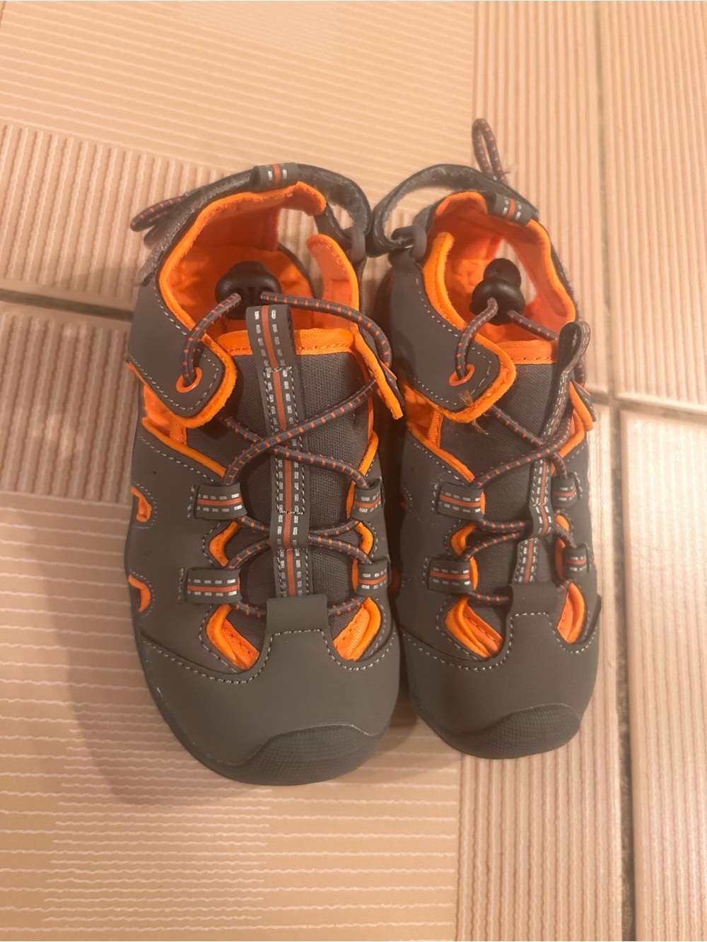NEW TOMMY BAHAMA Kids boys Grey Orange Active closed toe water hiking Sandals